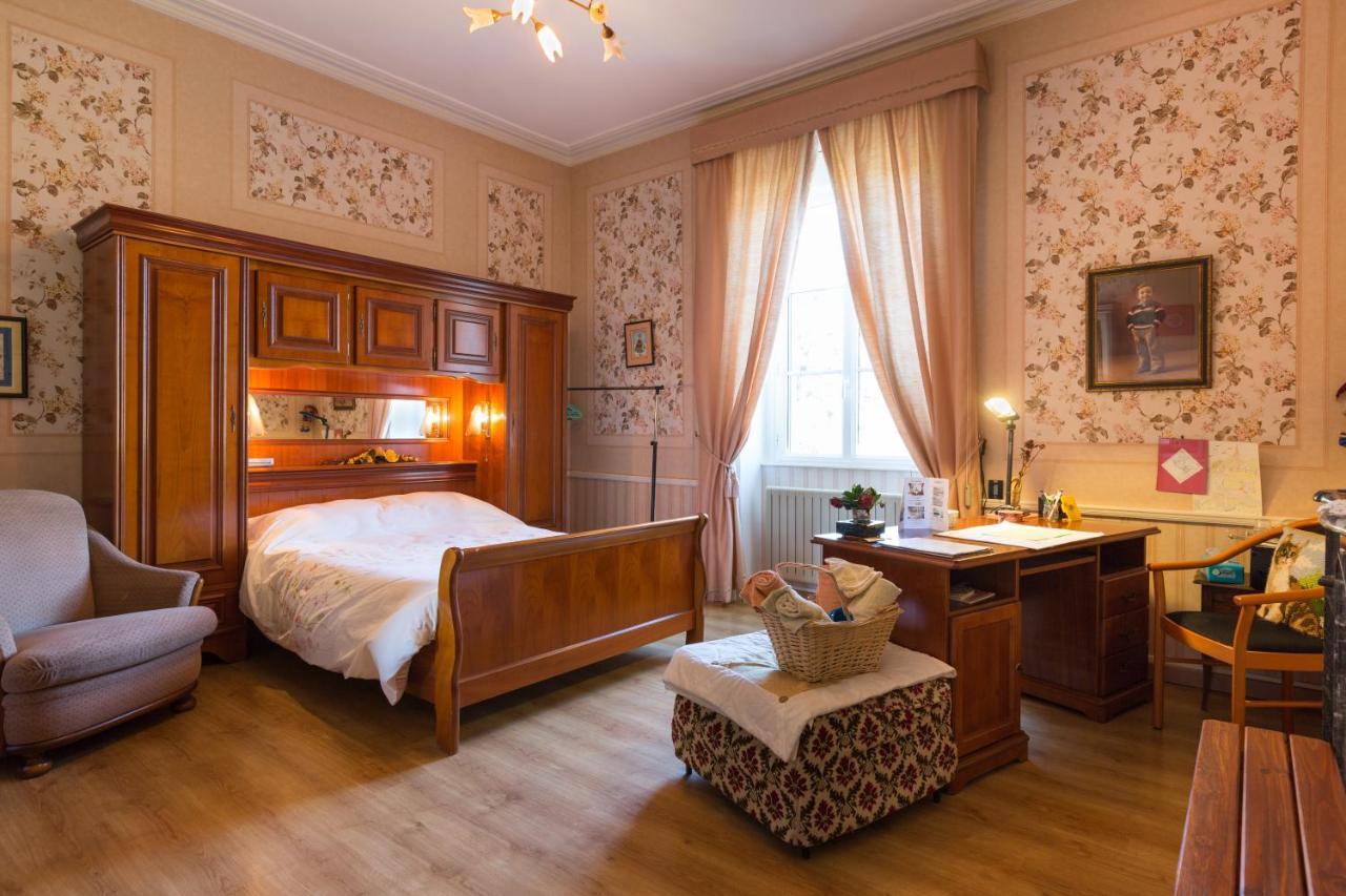 Chambres D'Hotes Du Chalet De Caharet Pipriac Buitenkant foto